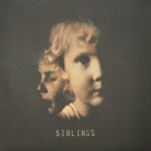 Alex Somers - Siblings