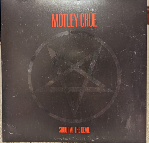 Mötley Crüe - Shout At The Devil