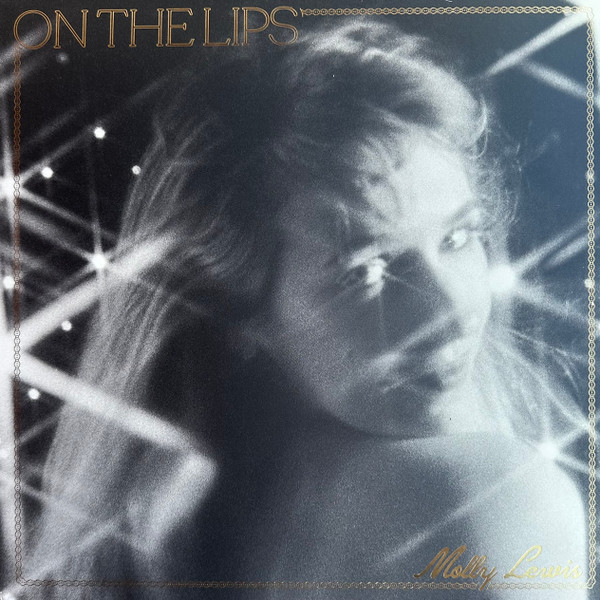 Molly Lewis - On The Lips